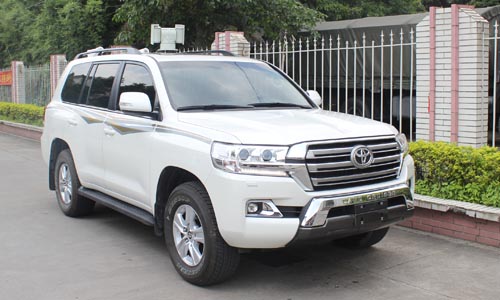 丰田轿车型小型安监指挥车（霸道/普拉多）